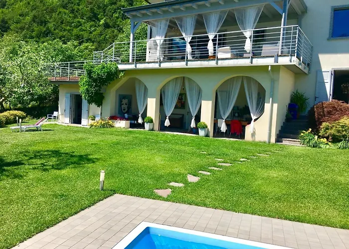 Re' Perone Bed & Breakfast Anfo